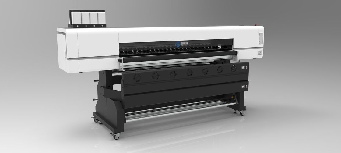 L'imprimante à jet d'encre à sublimation à large format YMCK de 1850 mm est une machine à imprimer à sublimation avec USB 2.0